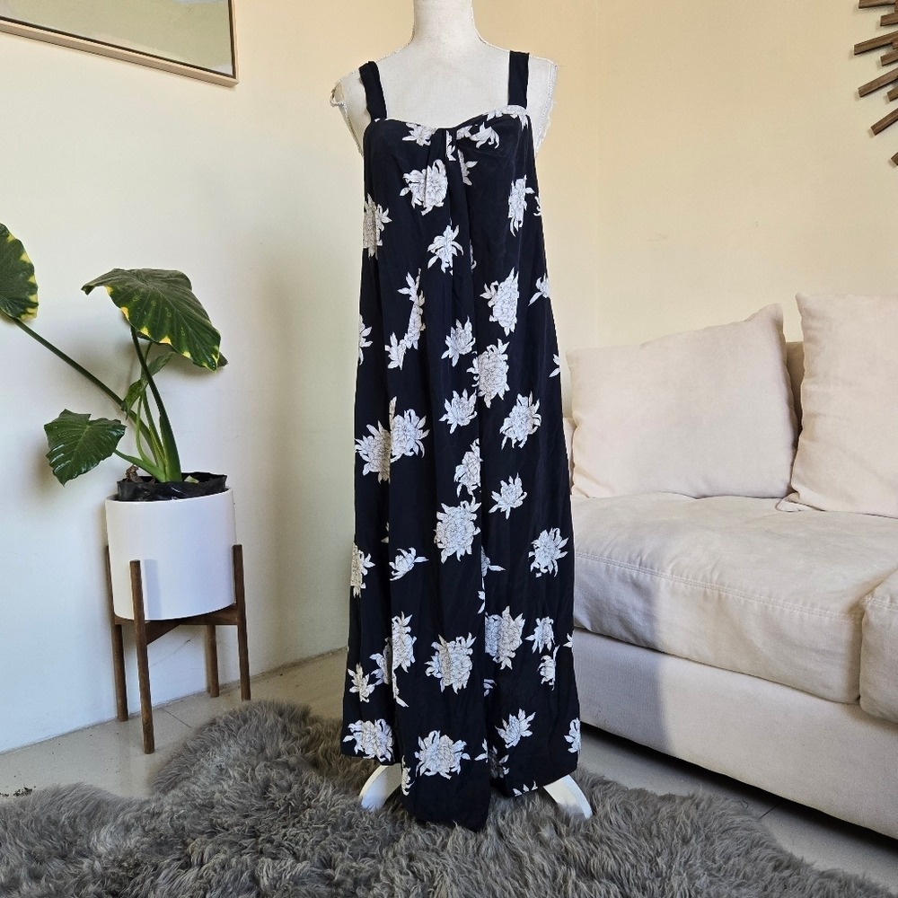 Vince Silk Medium Lightweight Floral Draped Chrysanthemum Sleeveless Midi Dress‎